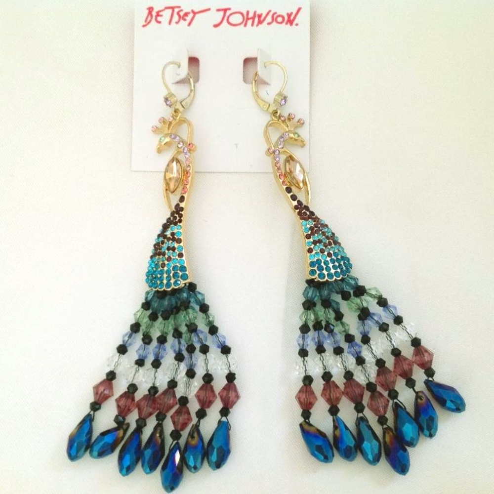 **SOLD** BetseyJohnsonEarrings NWT🥂Host Pick🥂 - Picture 1 of 6